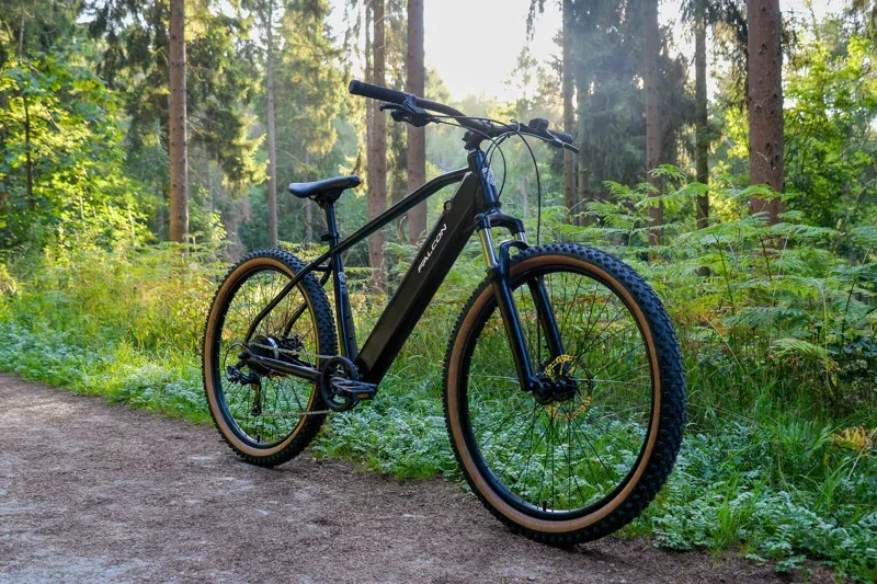 Falcon Turbine 27.5 Inch Wheel Electric Bike Black-7