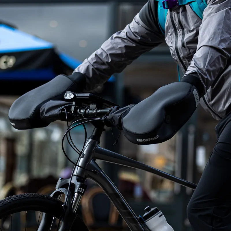 Oxford Cycle Muffs in Black-4