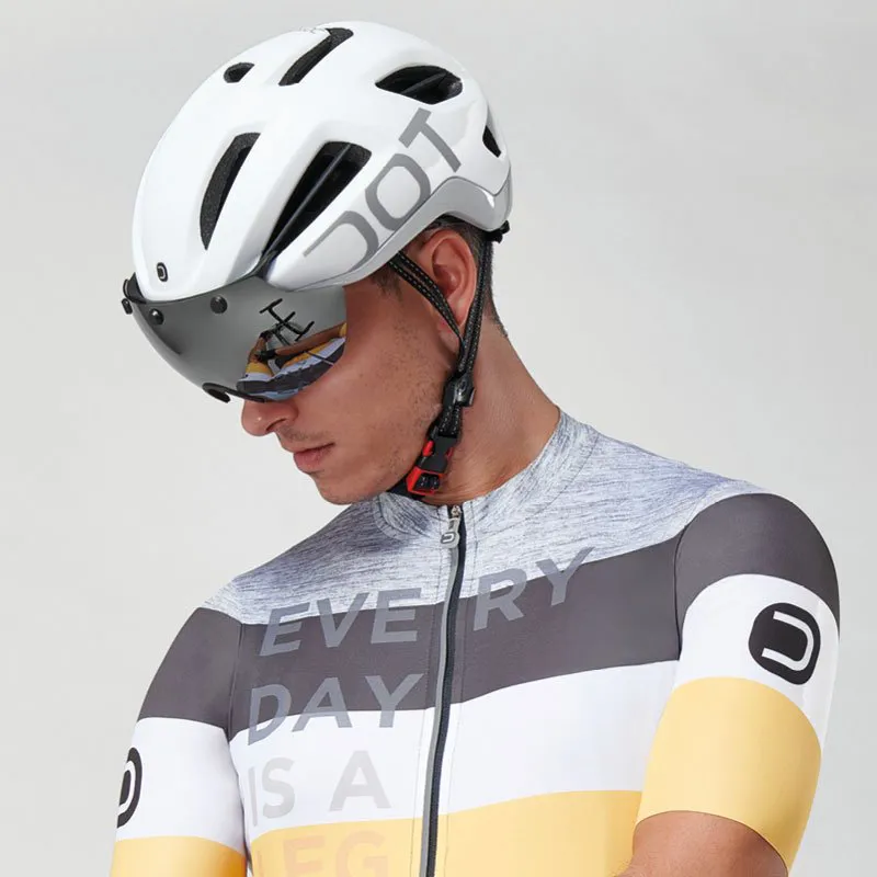 Dotout Coupe Helmet Visor-1