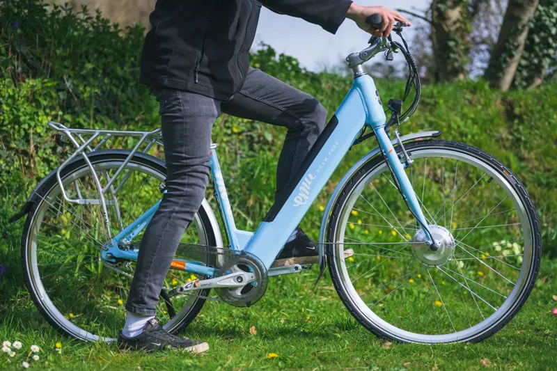 EMU Classic Step Through 700c Wheel Electric Bike Light Blue 10.4Ah-9