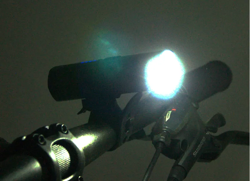 Ammaco XC-383 Front USB 400 Lumen Light-3