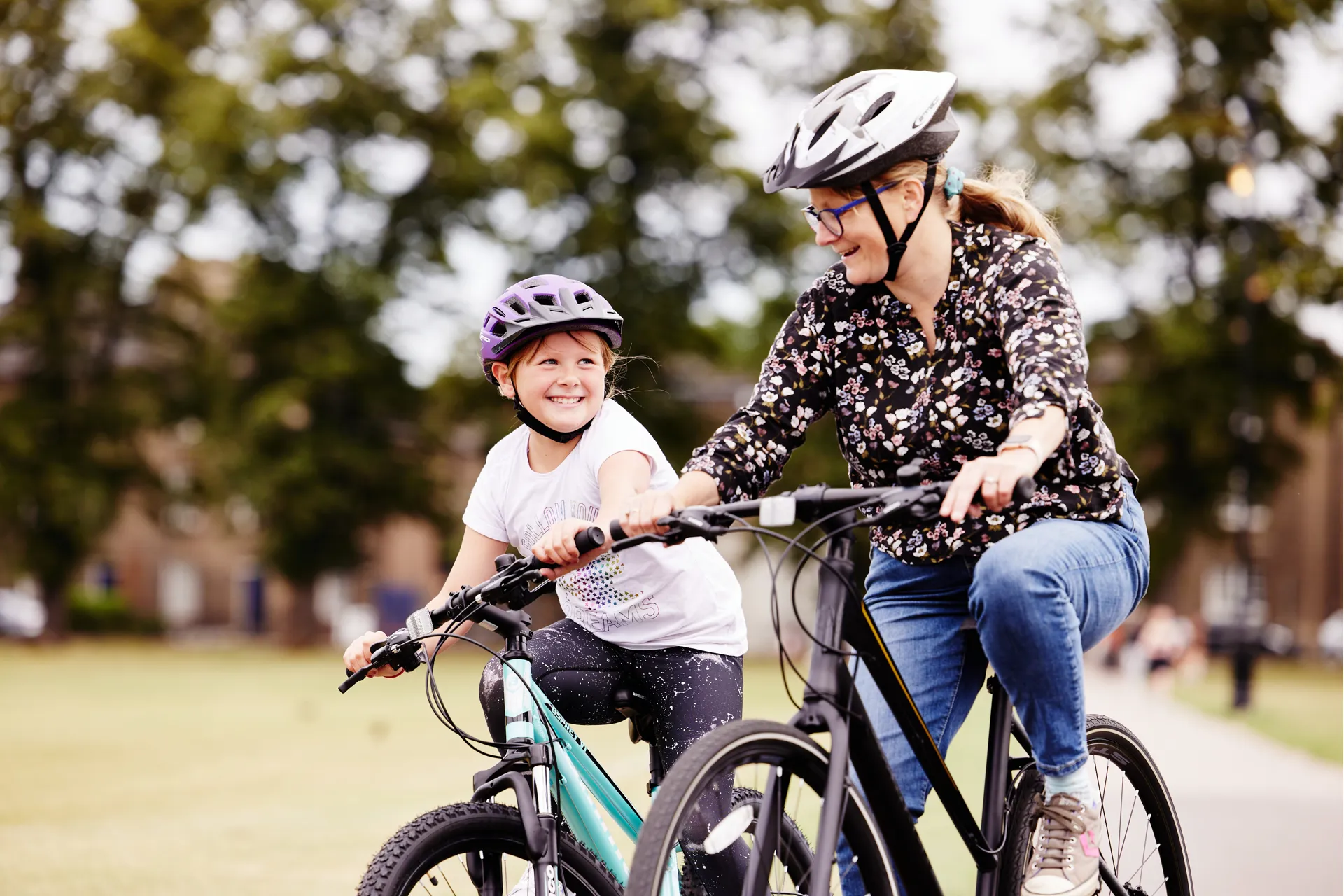 Ammaco bikes background