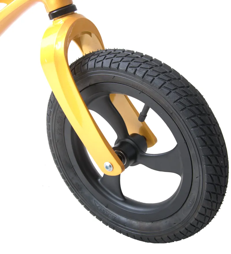 Ammaco Flow Magnesium Balance Bike Gold-1