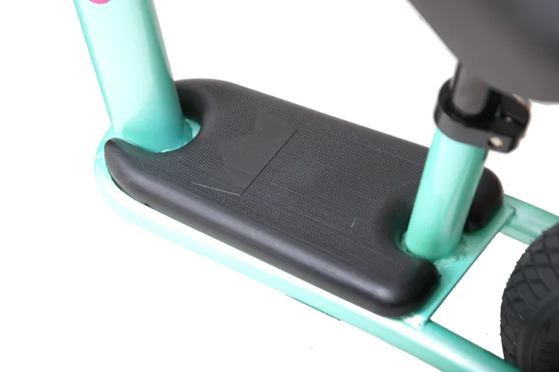 Hawk Scoot Balance Bike Green-8