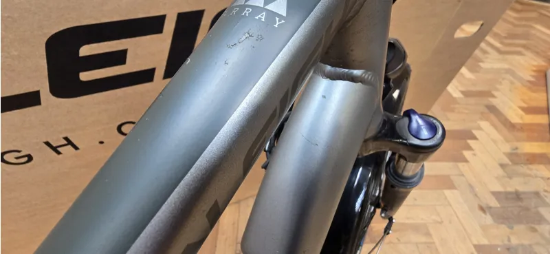 EX-DEMO Raleigh Array Crossbar Electric Hybrid Bike Grey 400Wh-4