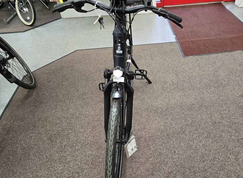 EX-DEMO Raleigh Motus GT 700c Electric Hybrid Bike Black 500Wh-4