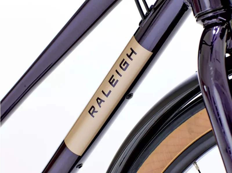 Raleigh Strada City 650B Commuter Hybrid Bike Purple/Gold-2
