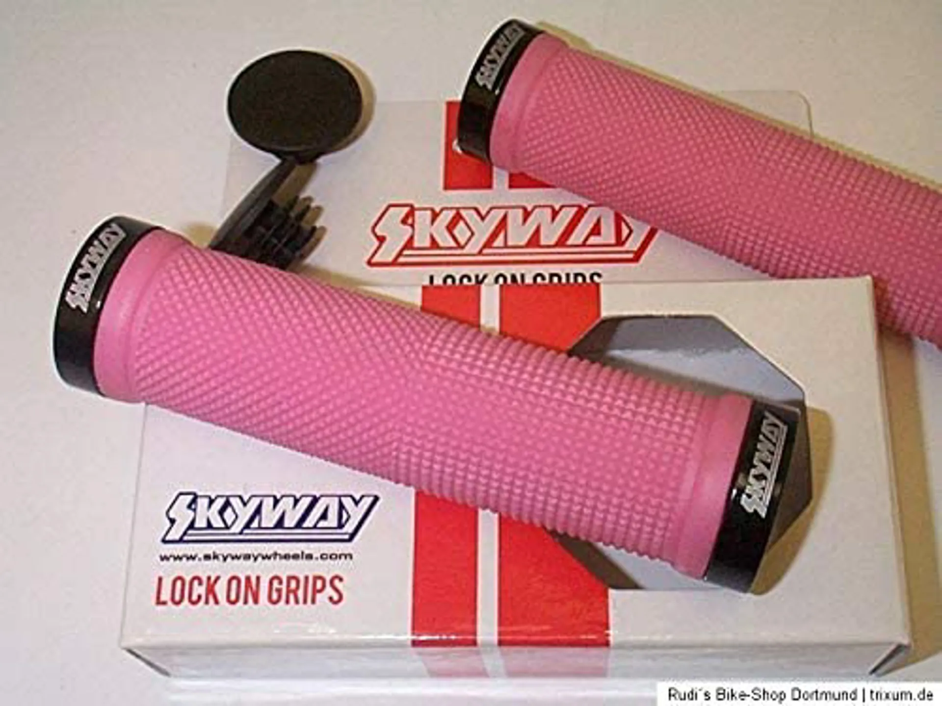 Pink Top Mountain Bike Grips 20