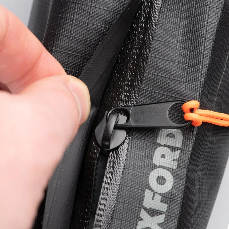 Oxford Aqua 1.5L Evo Top Tube Pack Black-3