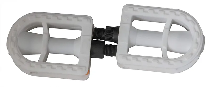 Coyote 1/2 white kids junior childrens unisex bike pedals-2