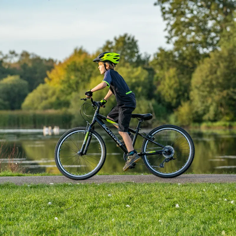 Schwinn Campus 24 Inch Wheel Kids Mountain Bike Black-9
