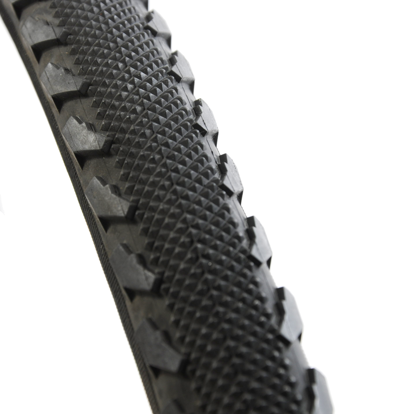 Tranz M 700 x 42c Gravel Tyre-2