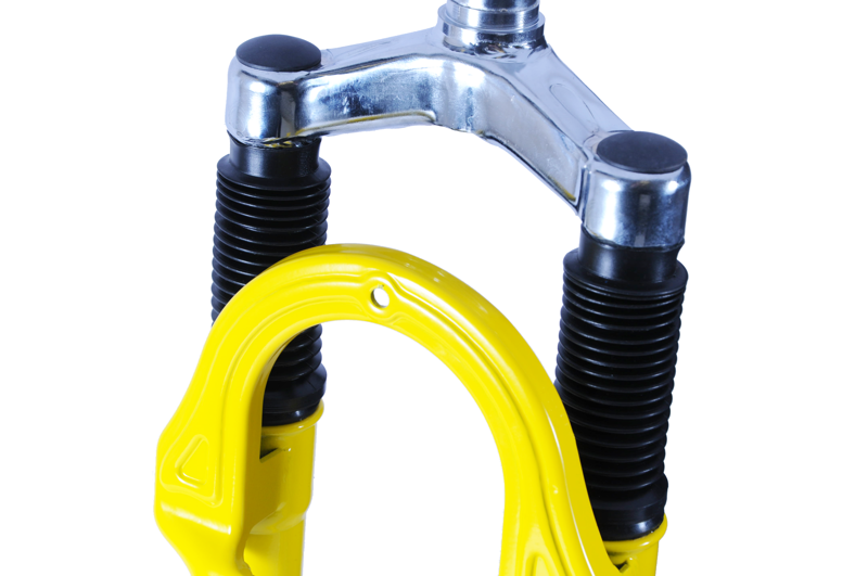 UBI 26 Inch Threaded Suspension Fork Yellow-5