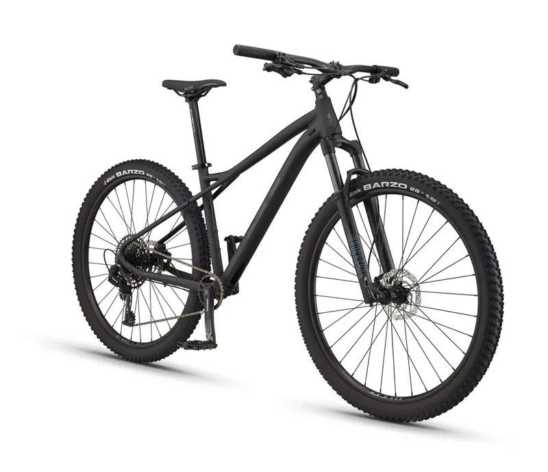 GT Avalanche Expert 27.5 Mountain Bike Black