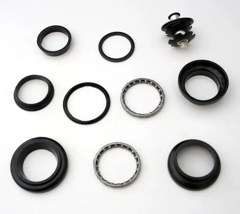 1-1/8 Threadless Headset Black-2