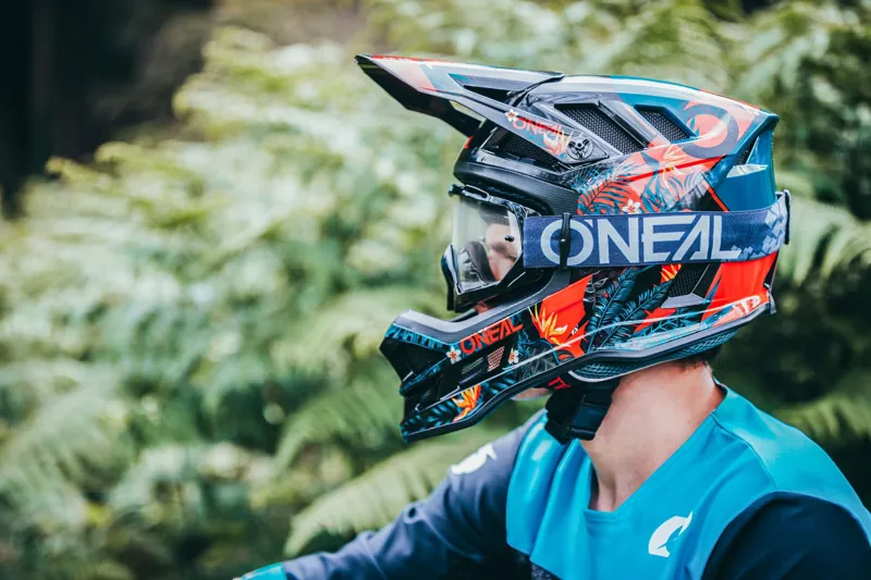 O'Neal Blade Polyacrylite Full Face Helmet Rio Red-3