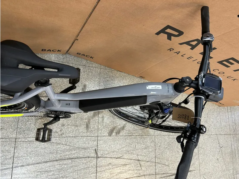 EX-DEMO Haibike Trekking 6 27.5 Electric Hybrid Bike Grey 500Wh-3