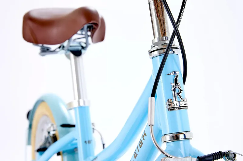 Raleigh Juniper 16 Inch Wheel Kids Bike Blue-4