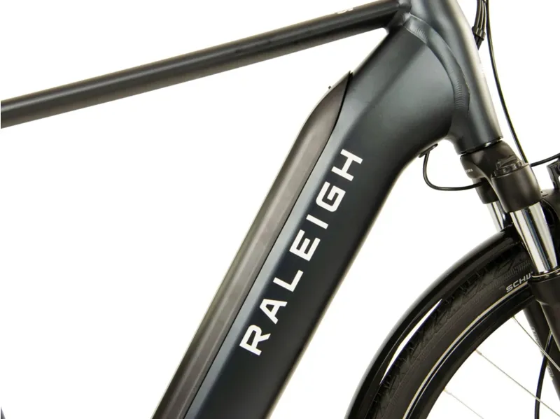 Raleigh Motus GT Crossbar Hub 700c Electric Hybrid Bike Black-2