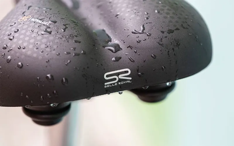 Selle Royal Avenue Gel Womens Saddle Black-4