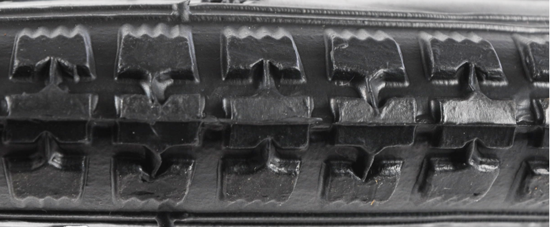 Ammaco Tyre 16 x 1 3/8 -2