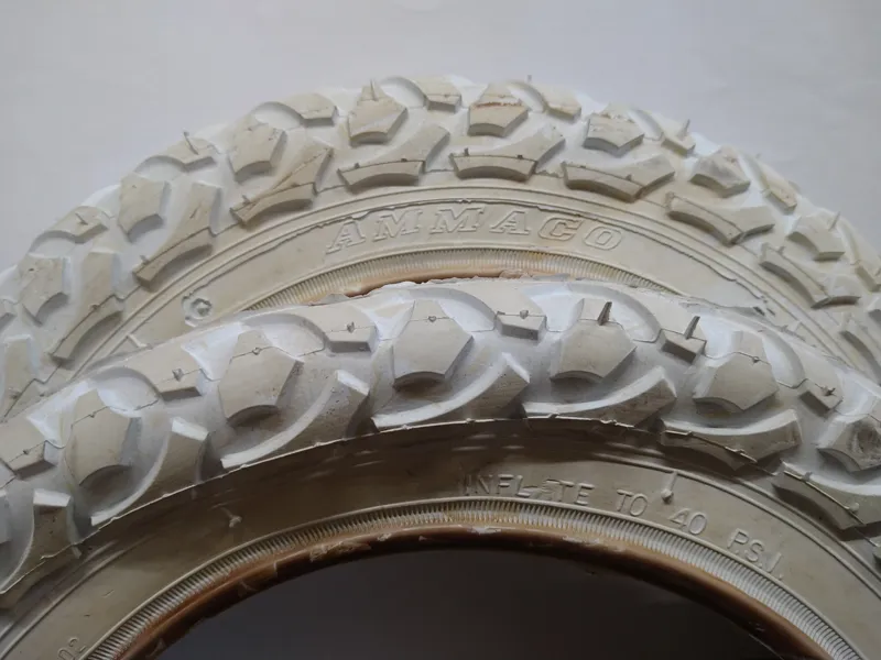 Ammaco Tyre 12 x 1/2 x 2 1/4 White-2