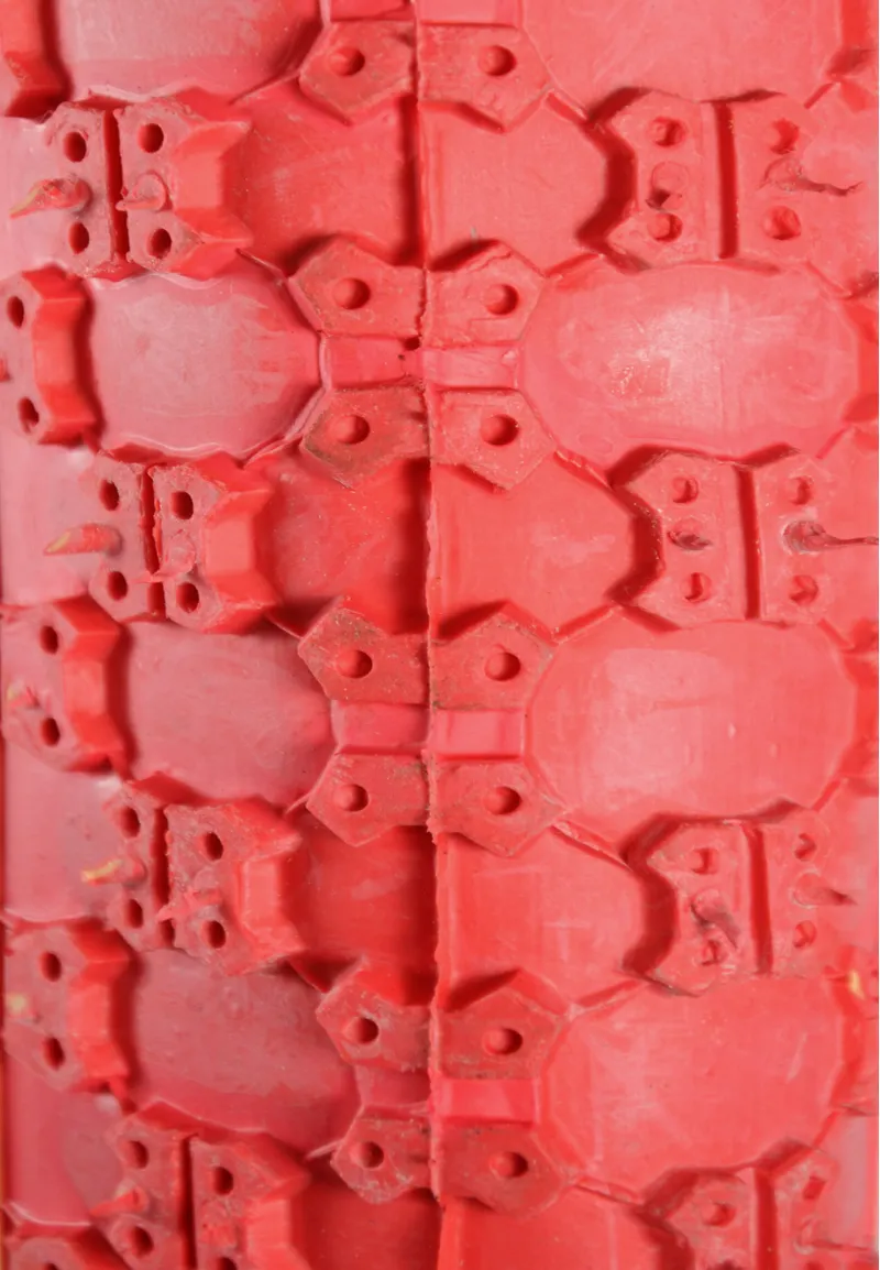 Ammaco Tyre 20 x 2.125 Compe 3 Red-4