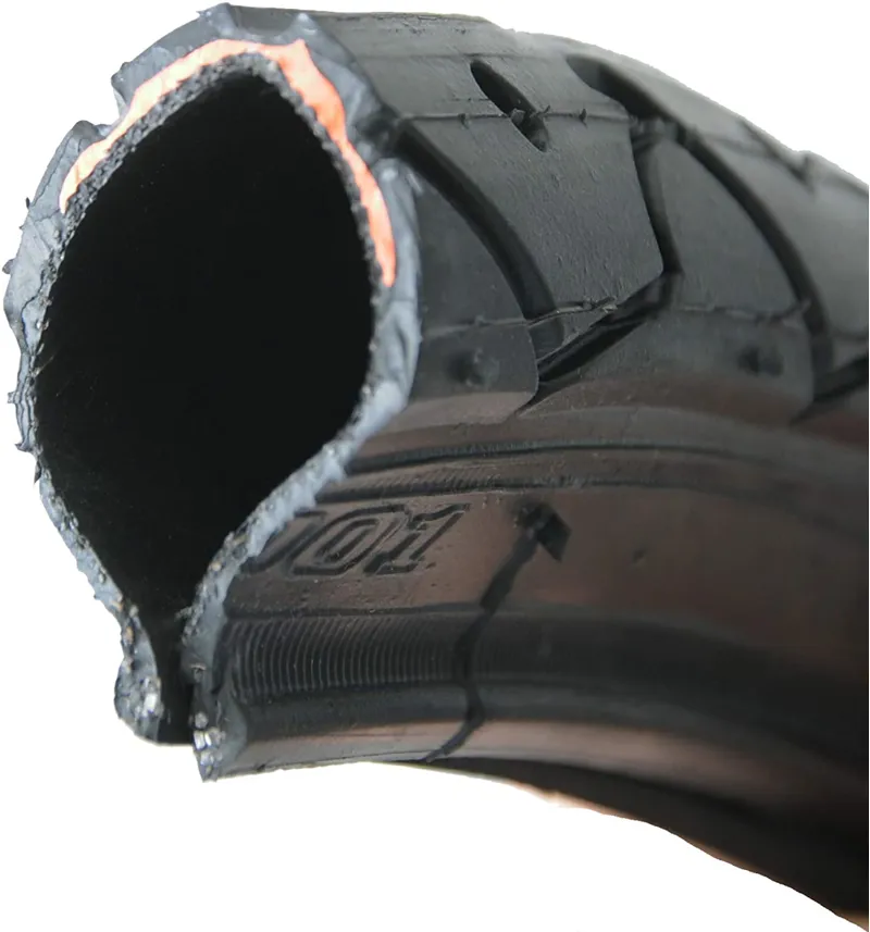Ammaco Anti Puncture Tyre 26 x 1.75 Black-1