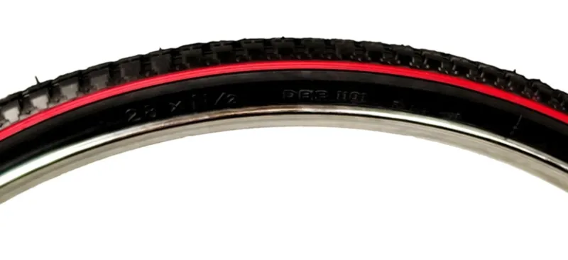 26 x 1 1/2  Roadster Tyre Black/Red-3
