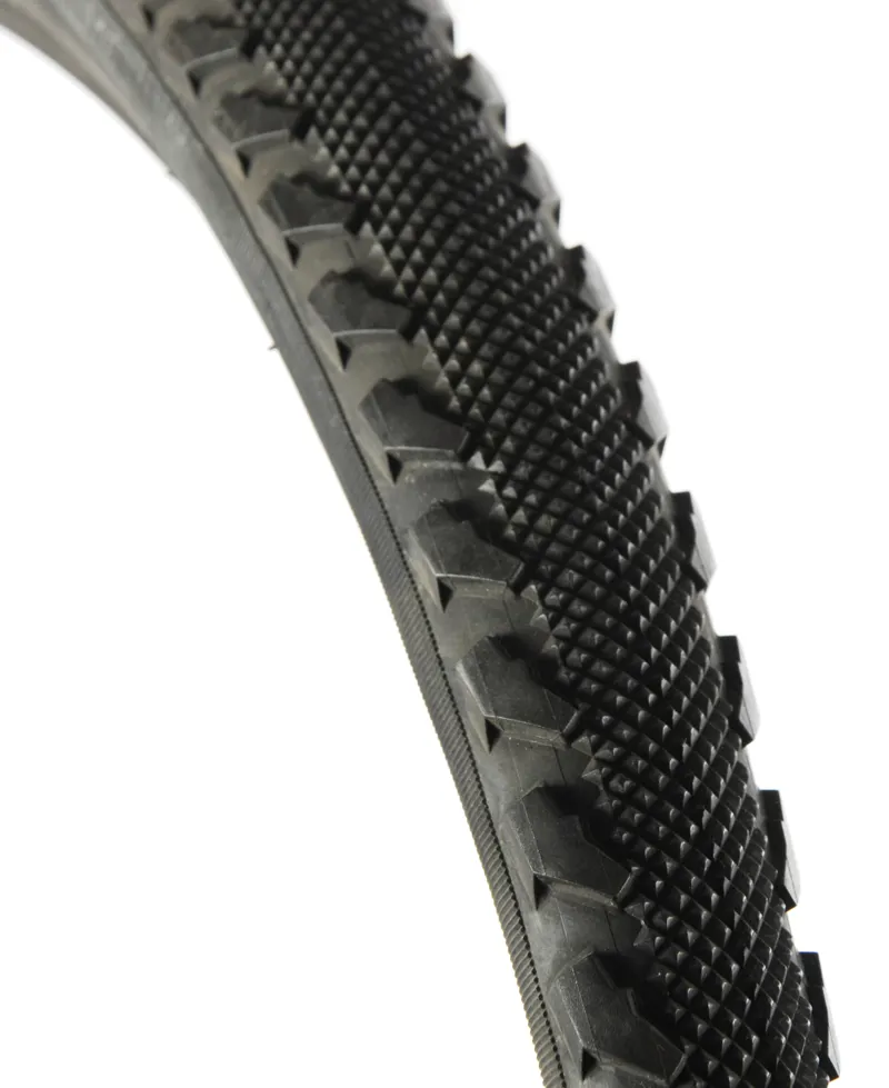 Tranz M 700 x 42c Gravel Tyre-1