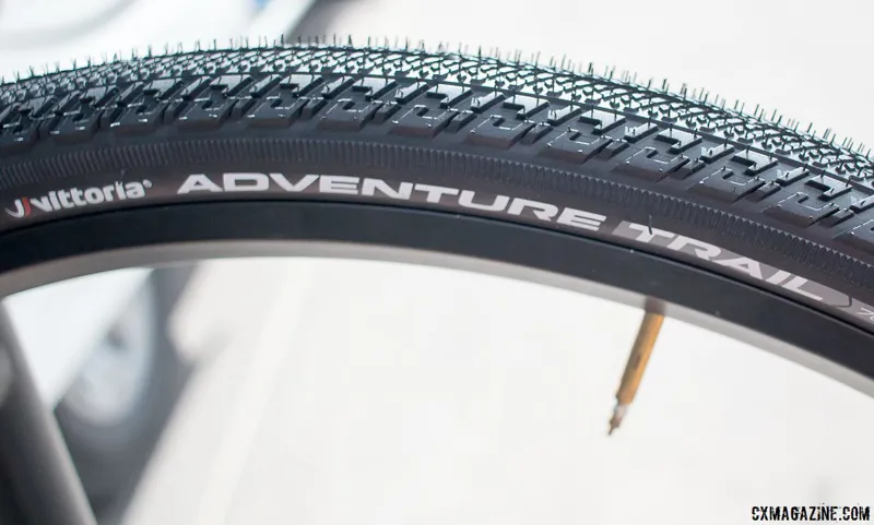 Vittoria Adeventure Trail II 700 x 35c Solid Shielding Tyre-1