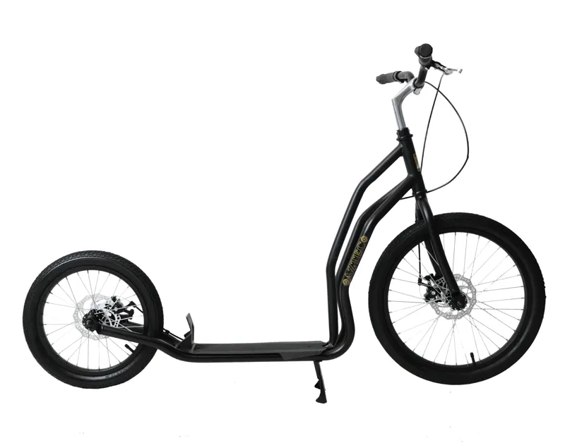 Aztec Large Wheel Scooter Disc Brakes Black-8