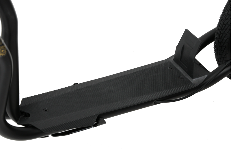 Aztec Large Wheel Scooter Disc Brakes Black-3