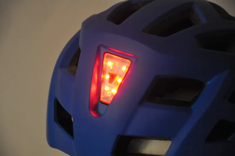 Ammaco MTB Helmet Rear V LED Blue 58-61cm-1