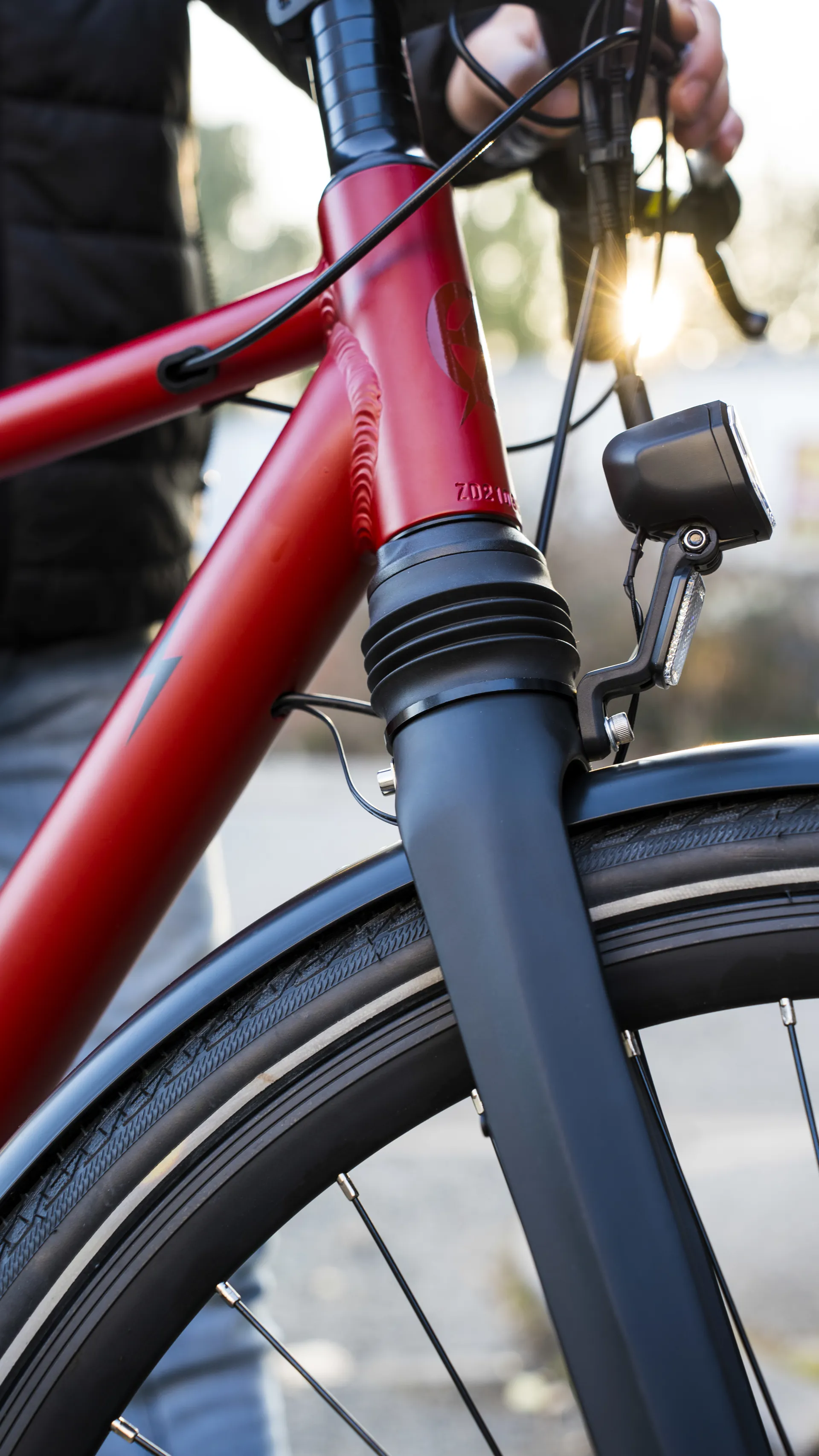 estarli e28 Pro Electric Sports Hybrid Bike Black