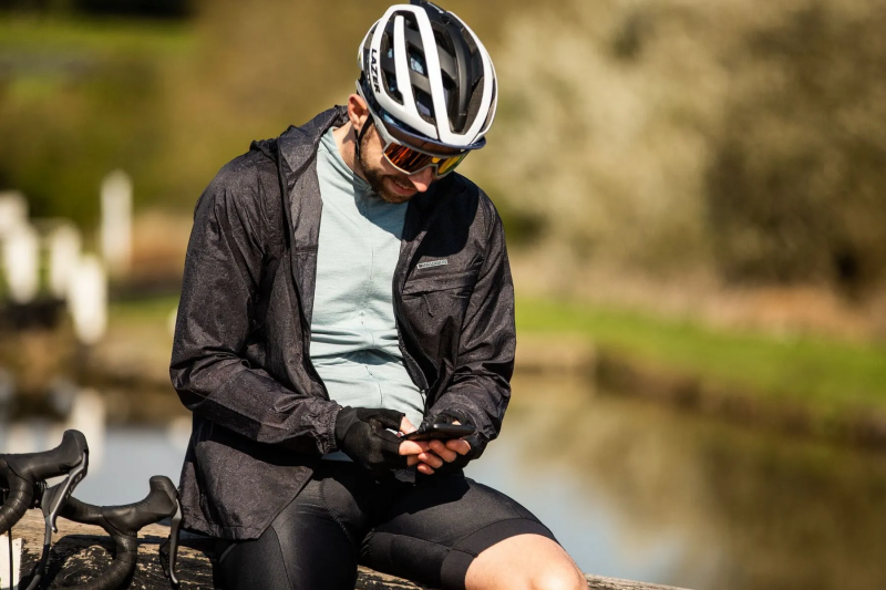 Madison Roam Packable Jacket Black-2