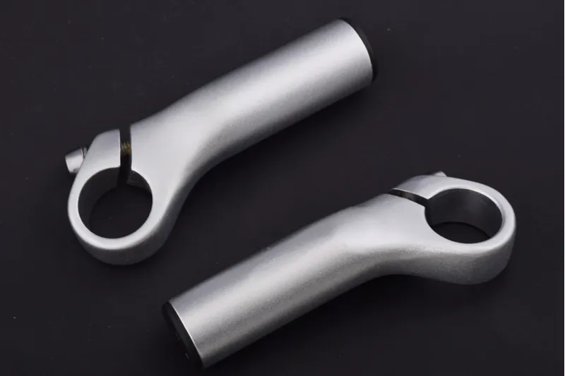 Giant Short Alloy Handlebar Bar Ends Silver-1