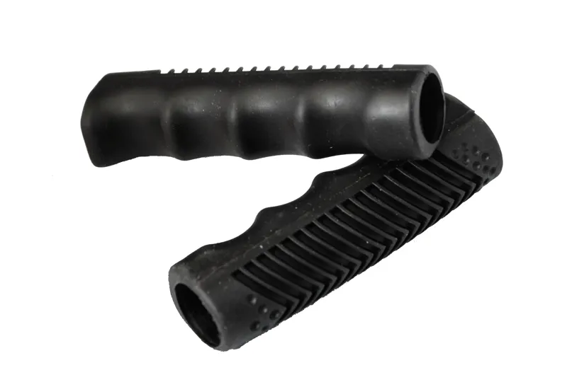 Ribbed Schwinn Style Handlebar Grips Black-1