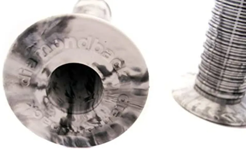 Diamondback Team BMX Flange Grips White-2