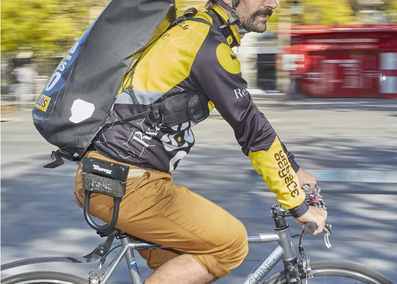 MasterLock Mini D-Lock Gold Secure 80mm x 150mm-2