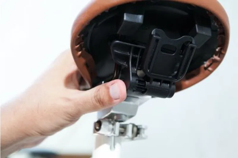 Walco City Chic Saddle Bag Charcoal/Tan-2