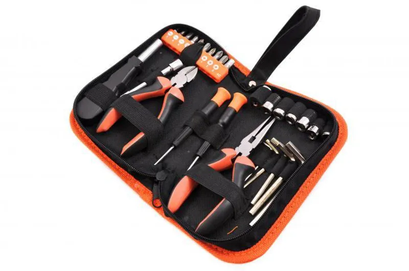 Multi-Tool Kit Cutters Pliers Socket Spanner Allen Keys Screwdrivers 28Pc