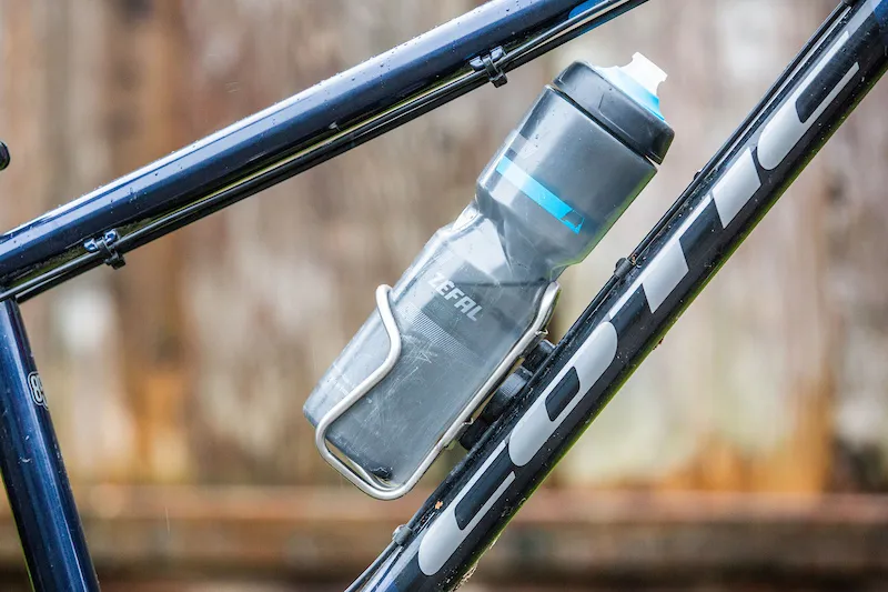 Zefal Magnum Pro 975ml Bottle Black-2