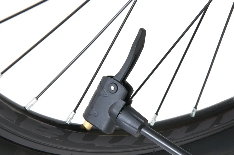 Ammaco Track Pump Digital Gauge Yellow-3