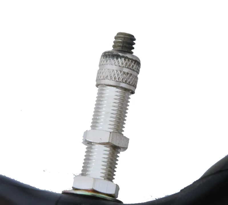 Giant 26 x 1.95 - 2.125 Dunlop Inner Tube-1