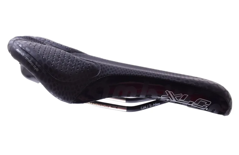 XLC Ambition Free Ride Gel Comfort Road Saddle-4