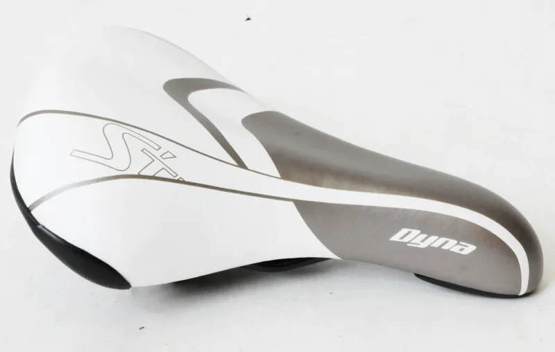S Trace Dyna Saddle White-2