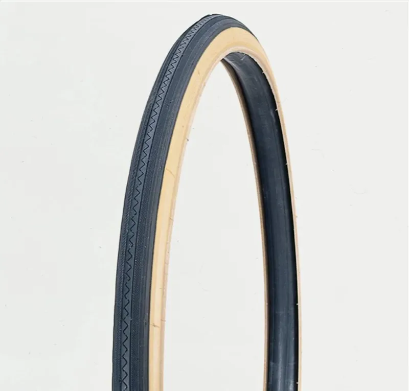 Race Trax 700 x 28c Touring Amberwall Tyre