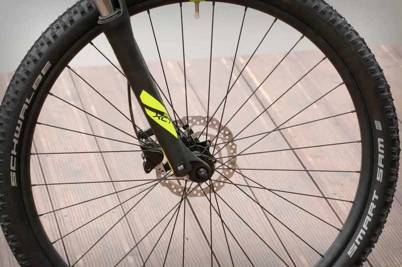 Superior XC 819 Mountain Bike Lime Yellow-2