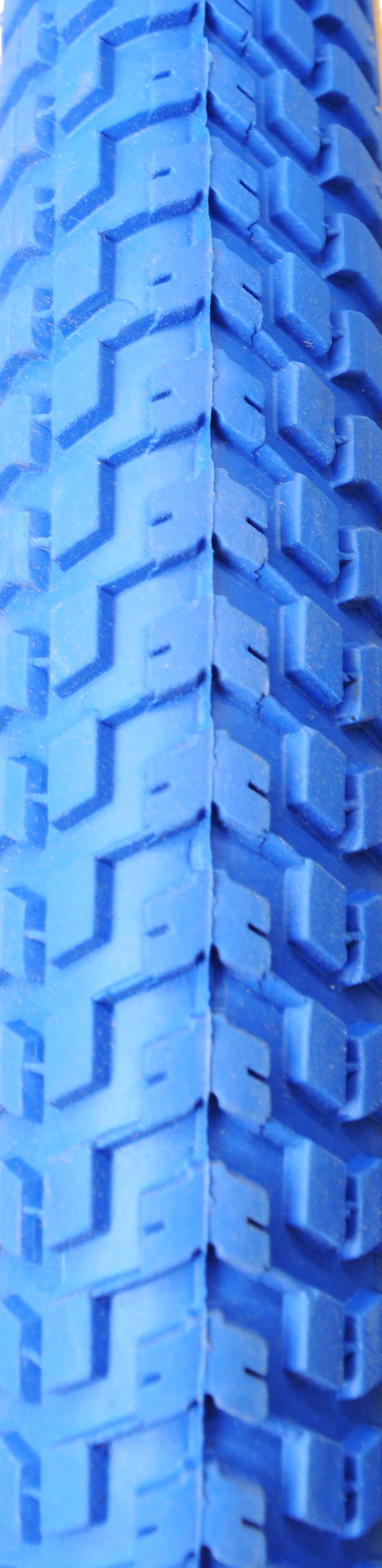 Ammaco Tyre 20 x 2.125 Snake Belly Blue-2